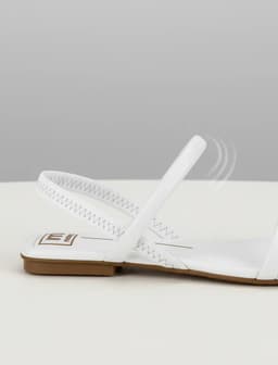 Sandália Moleca Feminina Rasteira - 5462111 - Branco